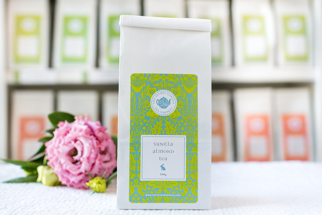 Vanilla Almond Black Tea 100g Bag